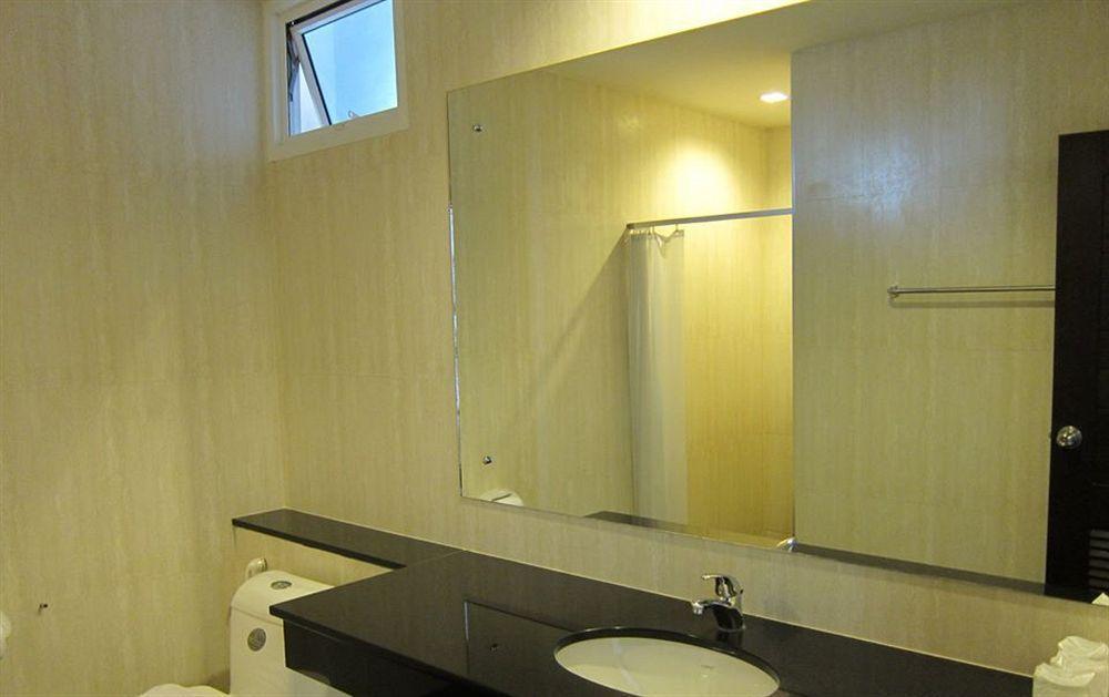 The White Pearl Hotel Krabi town Eksteriør bilde